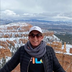 Meet your Posher, Jacqueline